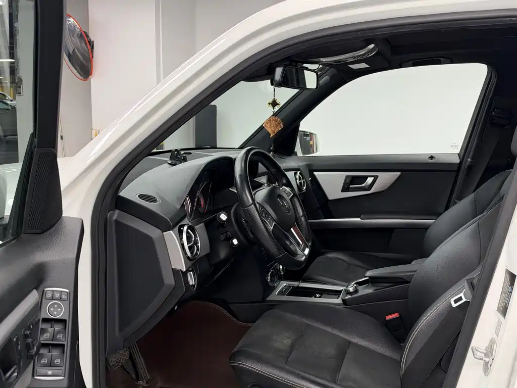 Mercedes-Benz GLK-Class — миниатюра 14