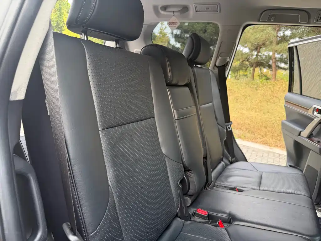 Lexus GX — миниатюра 27