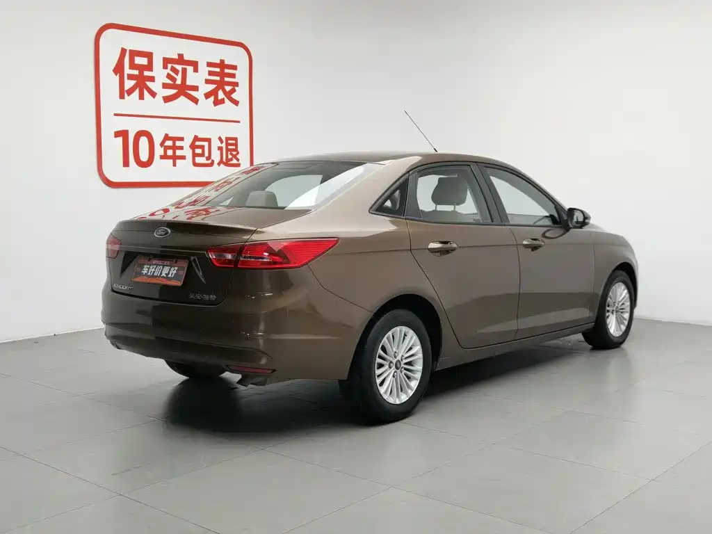 Ford Escort 2015 1.5L AT Comfort