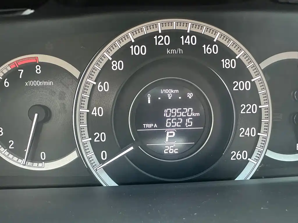 Honda Accord — миниатюра 11