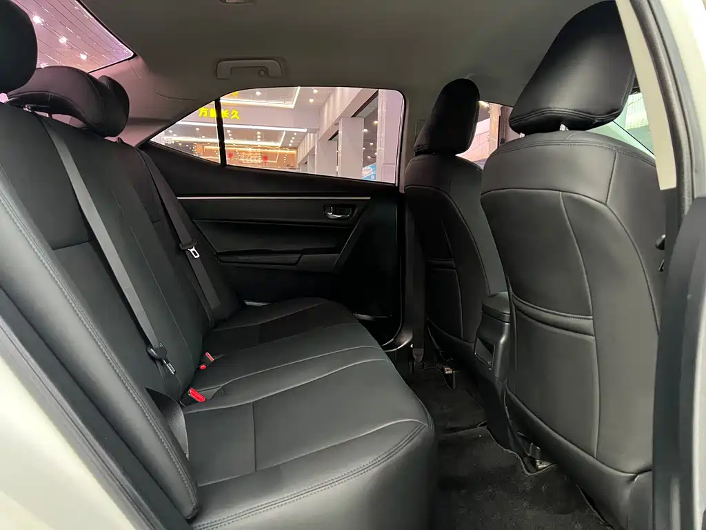 Toyota Corolla — миниатюра 10
