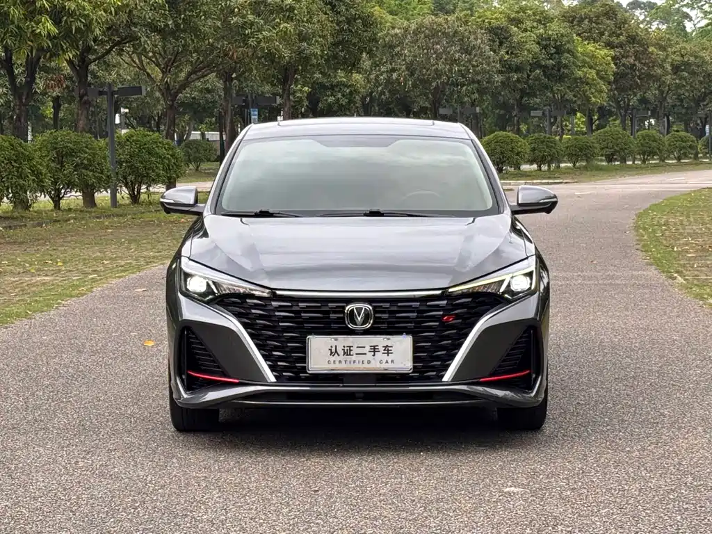 Changan Eado — миниатюра 2