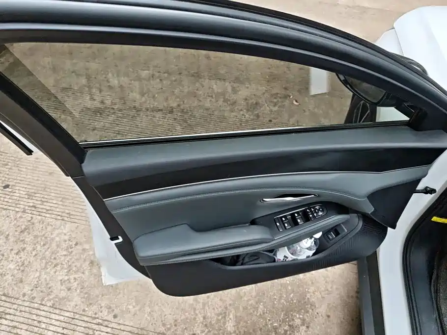 BYD Qin L — миниатюра 7