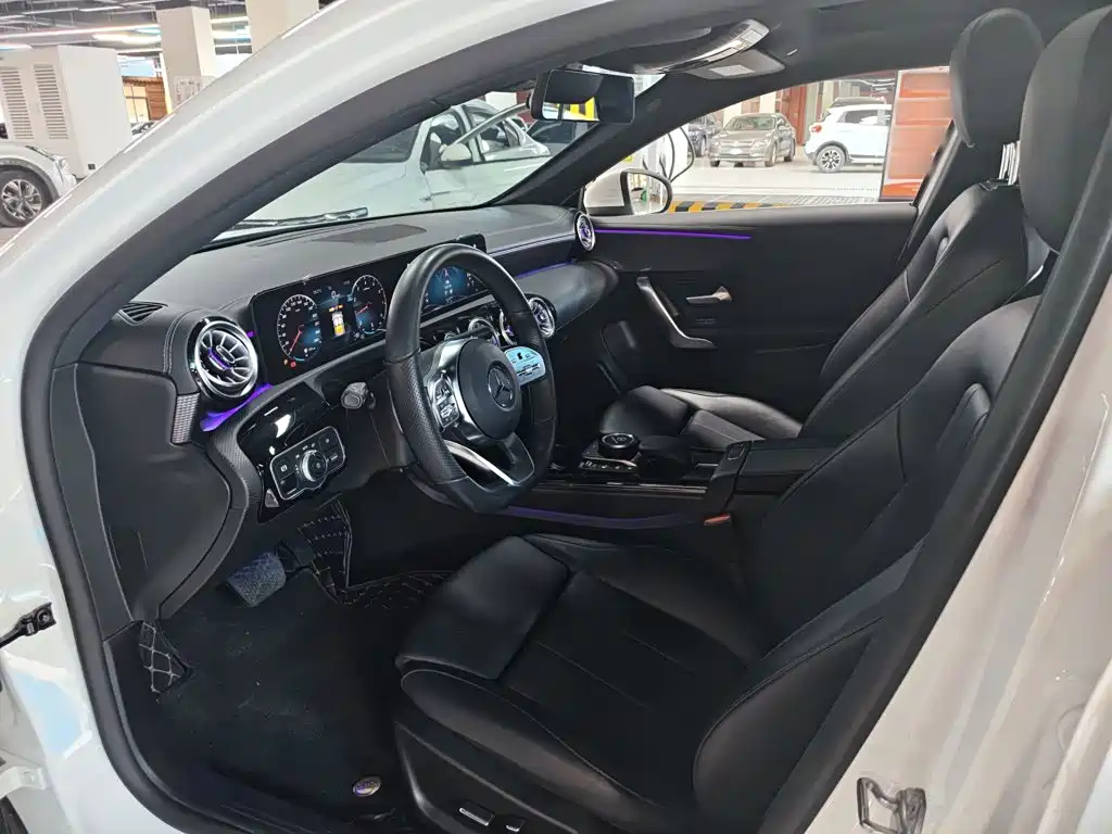 Mercedes-Benz A-Class — миниатюра 9