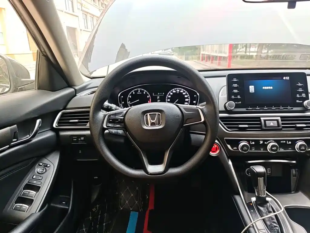 Honda Accord — миниатюра 11