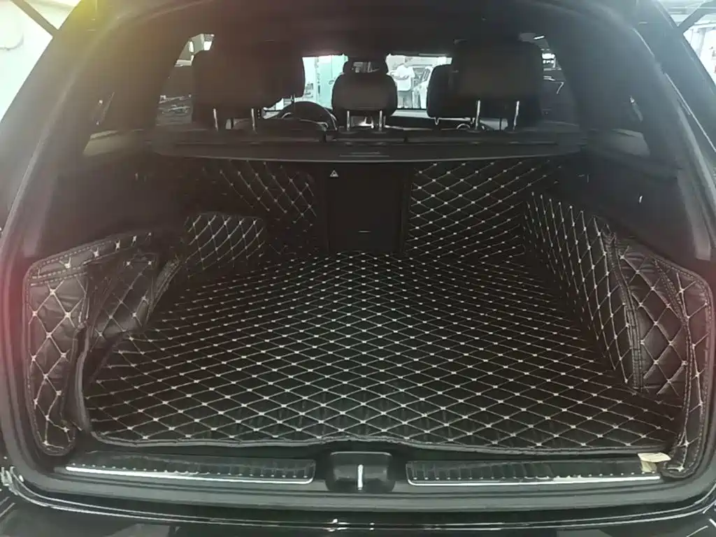 Mercedes-Benz GLC — миниатюра 19