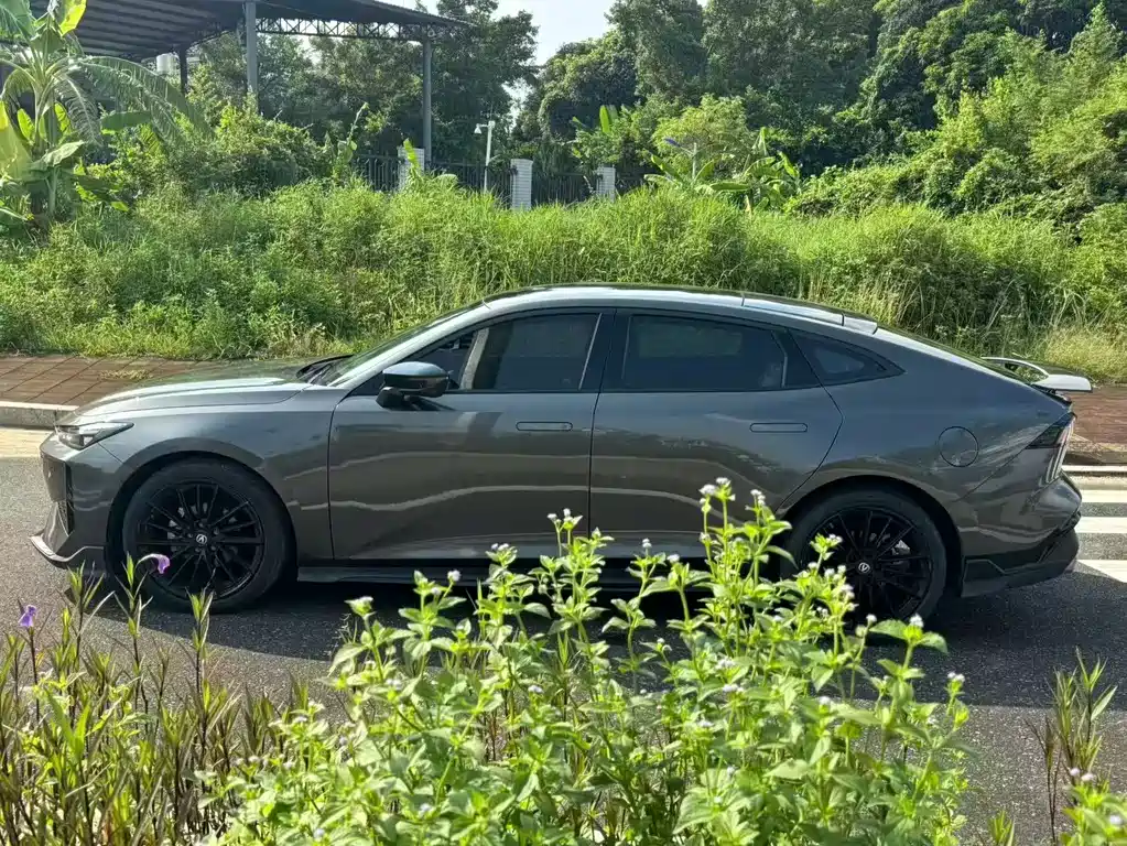 Changan UNI-V — миниатюра 9