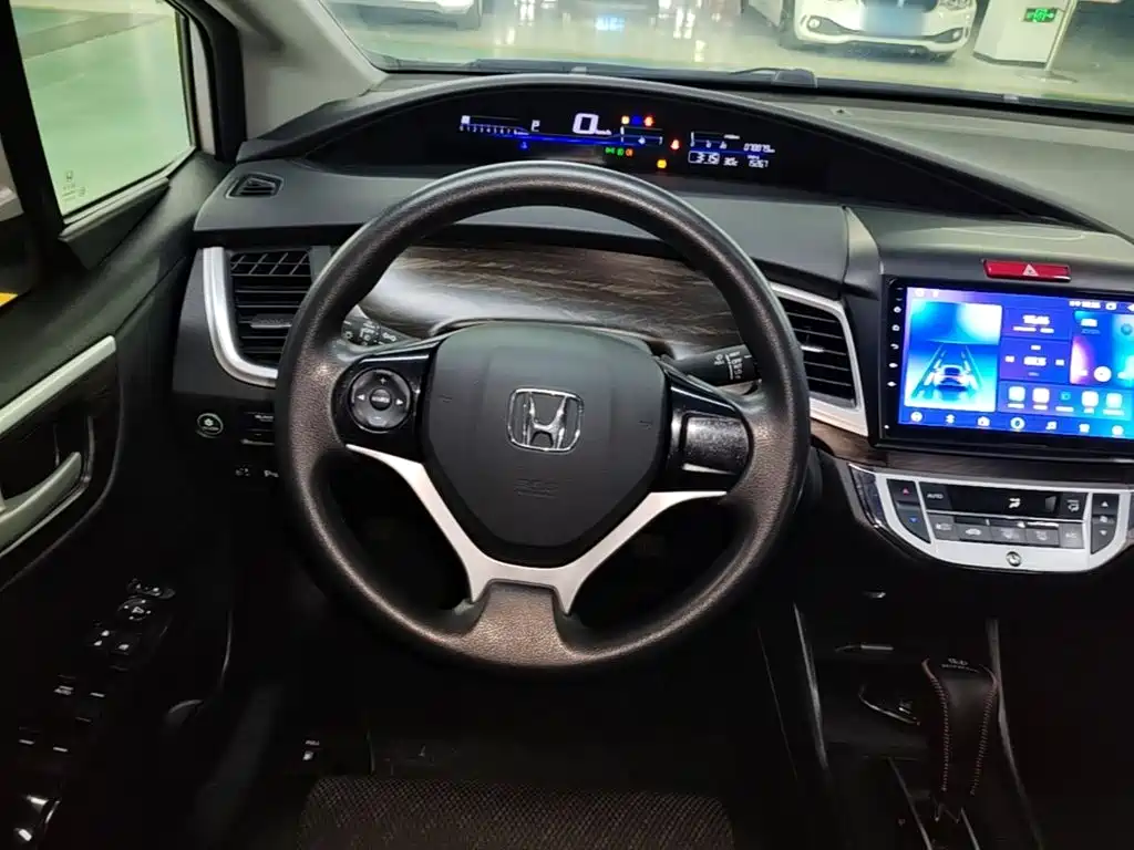 Honda Jade — миниатюра 11