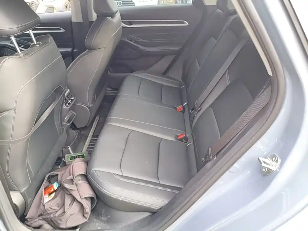 Geely Emgrand — миниатюра 17