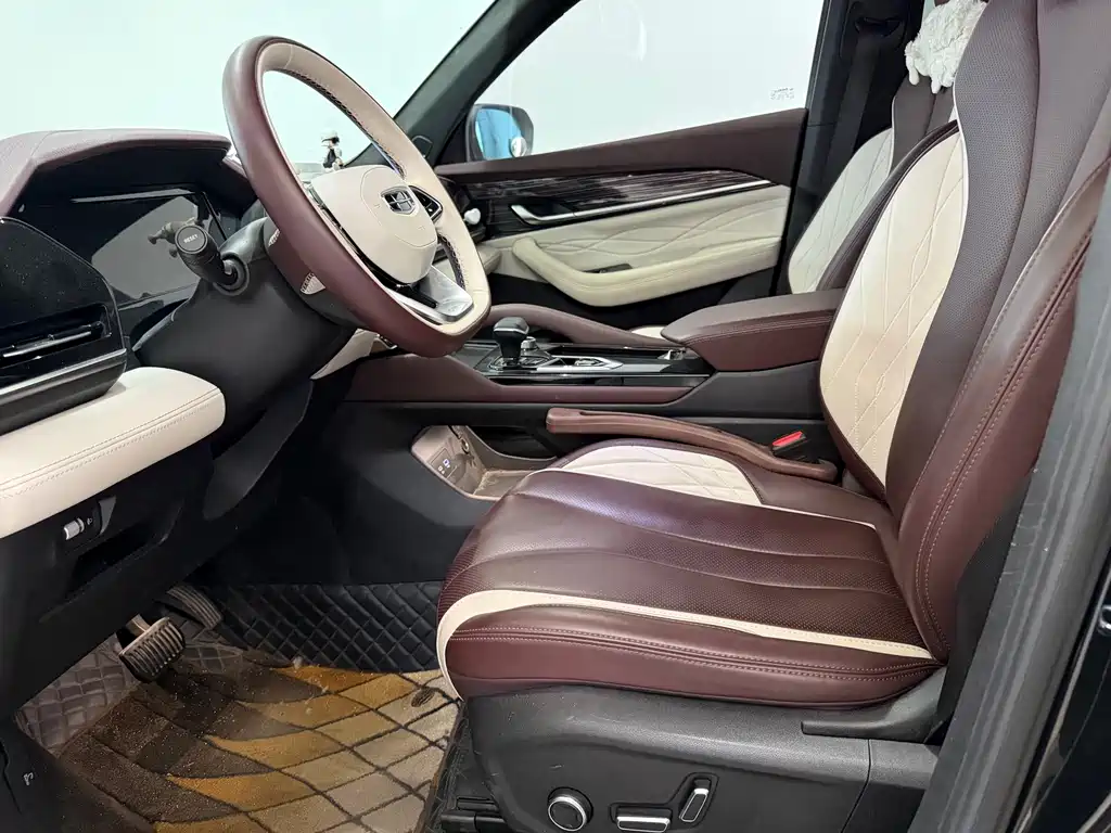 Geely Xingyue L — миниатюра 4