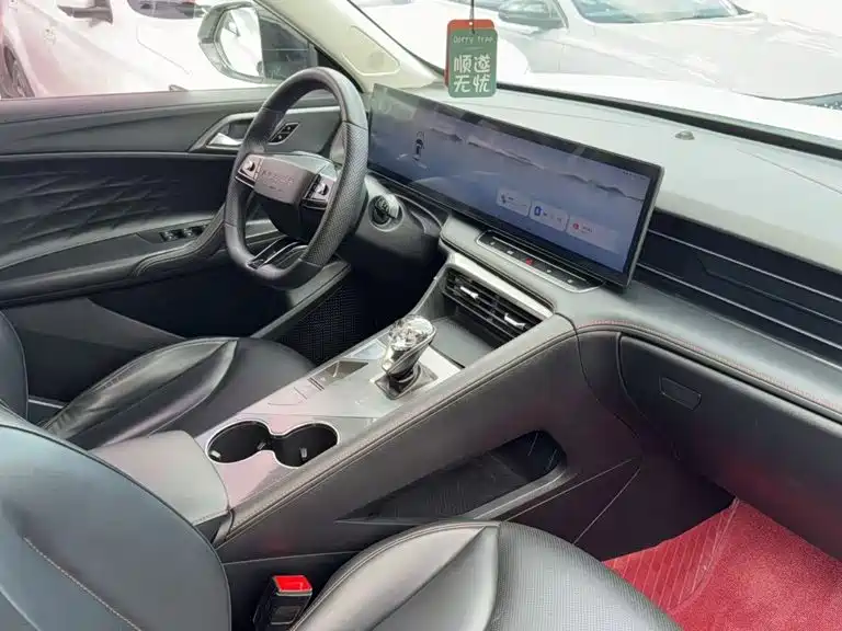 Roewe RX5 — миниатюра 5