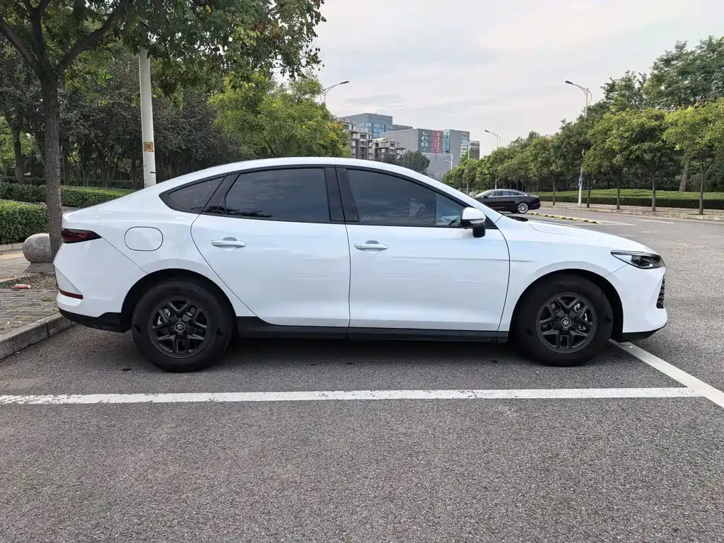 BYD Qin PLUS — миниатюра 4