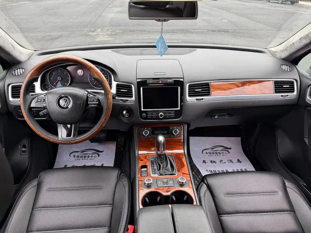 Volkswagen Touareg — миниатюра 4