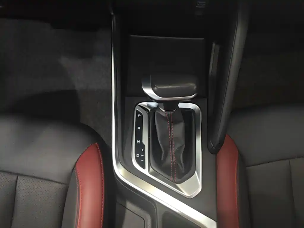 Geely Vision X3 — миниатюра 14