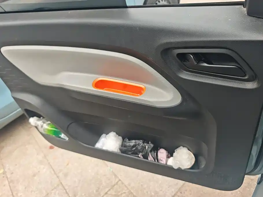 Wuling MINIEV — миниатюра 7