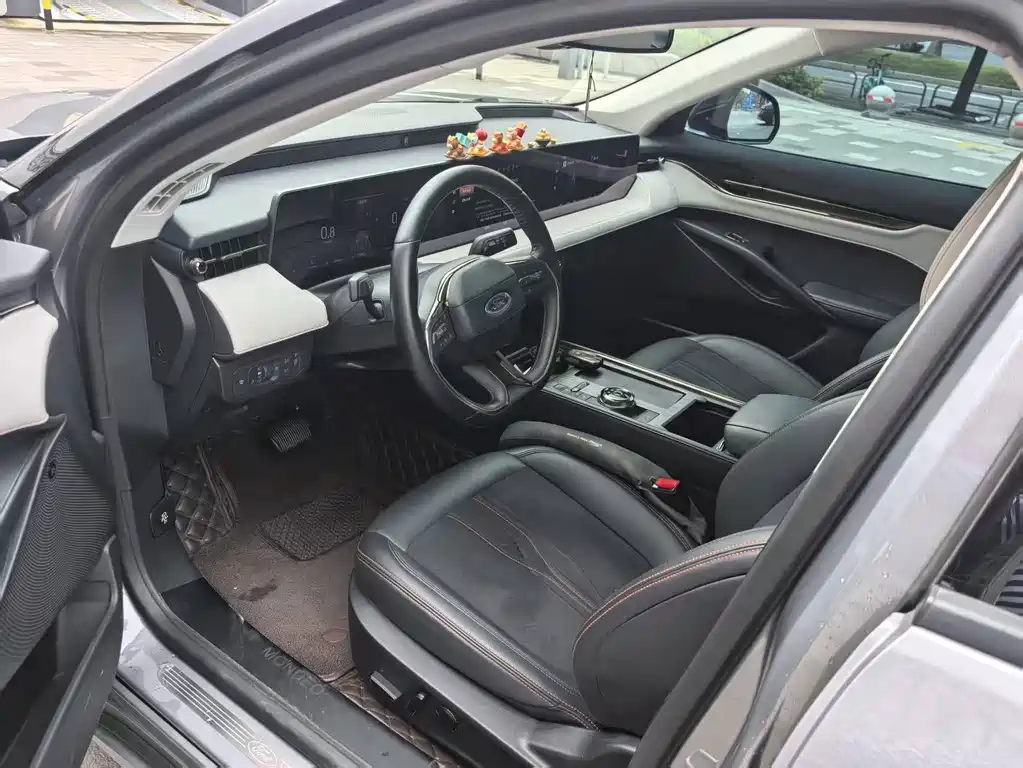 Ford Mondeo — миниатюра 4