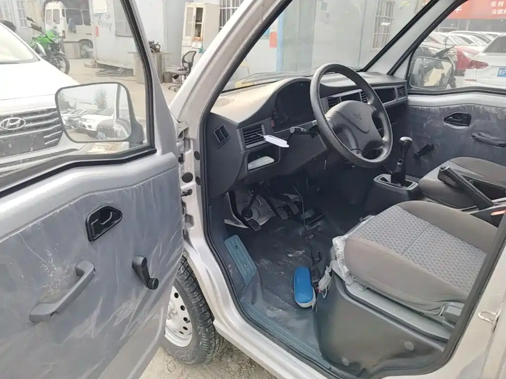 Wuling Zhiguang — миниатюра 16