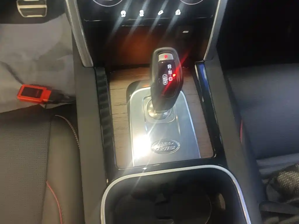 Land Rover Discovery Sport — миниатюра 14