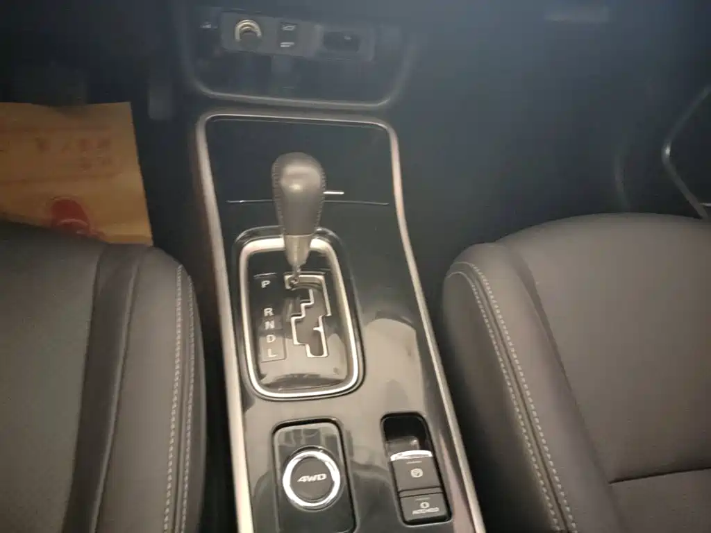 Mitsubishi Outlander — миниатюра 14