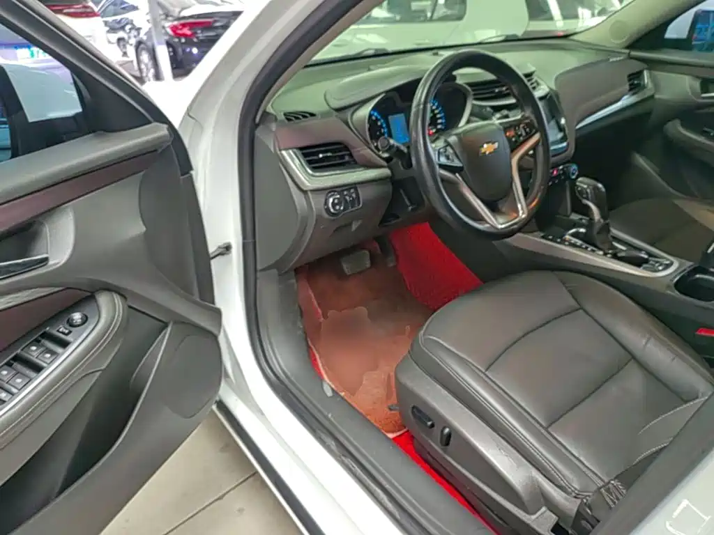 Chevrolet Malibu — миниатюра 16
