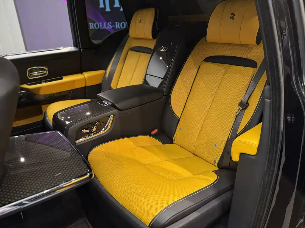 ROLLS-ROYCE CULLINAN