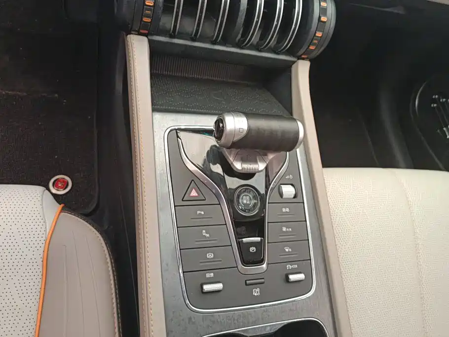 BYD Yuan Plus — миниатюра 16