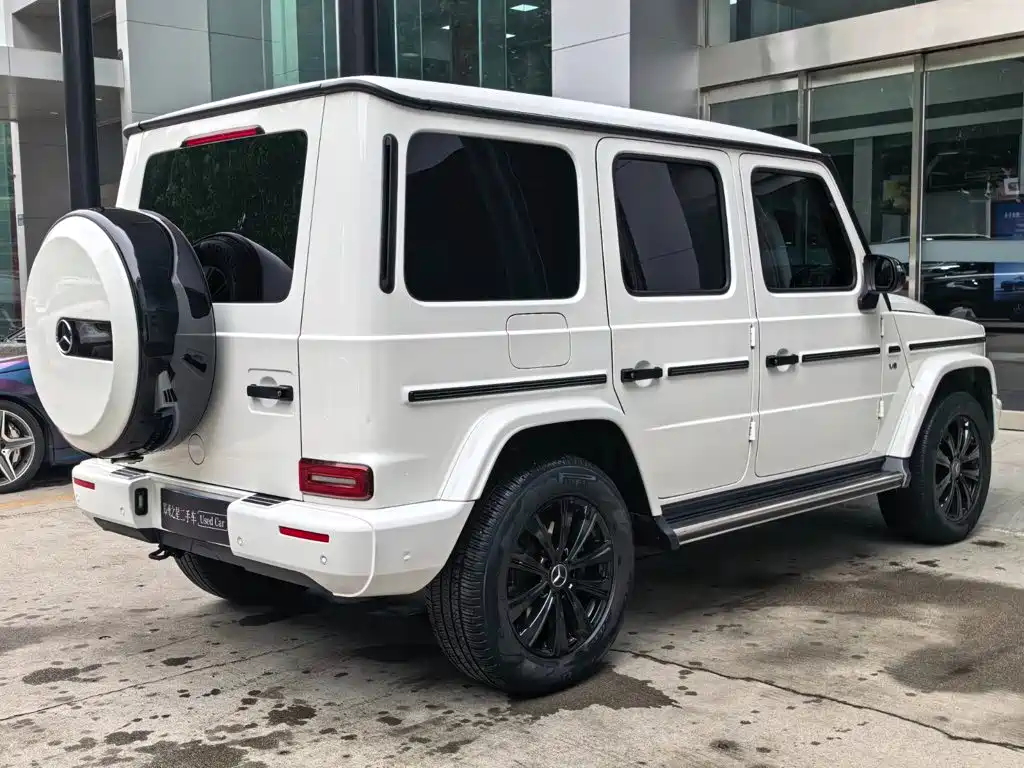 Mercedes-Benz G-Class — миниатюра 12