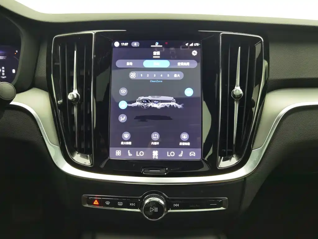 Volvo S60 — миниатюра 12