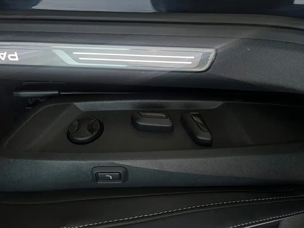 Volkswagen Passat — миниатюра 16