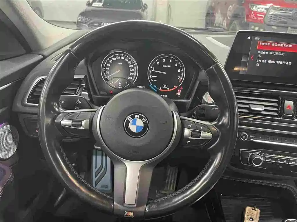 BMW 1 Series — миниатюра 8