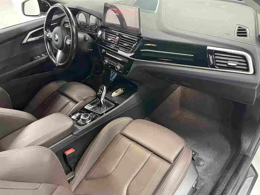 BMW 1 Series — миниатюра 12