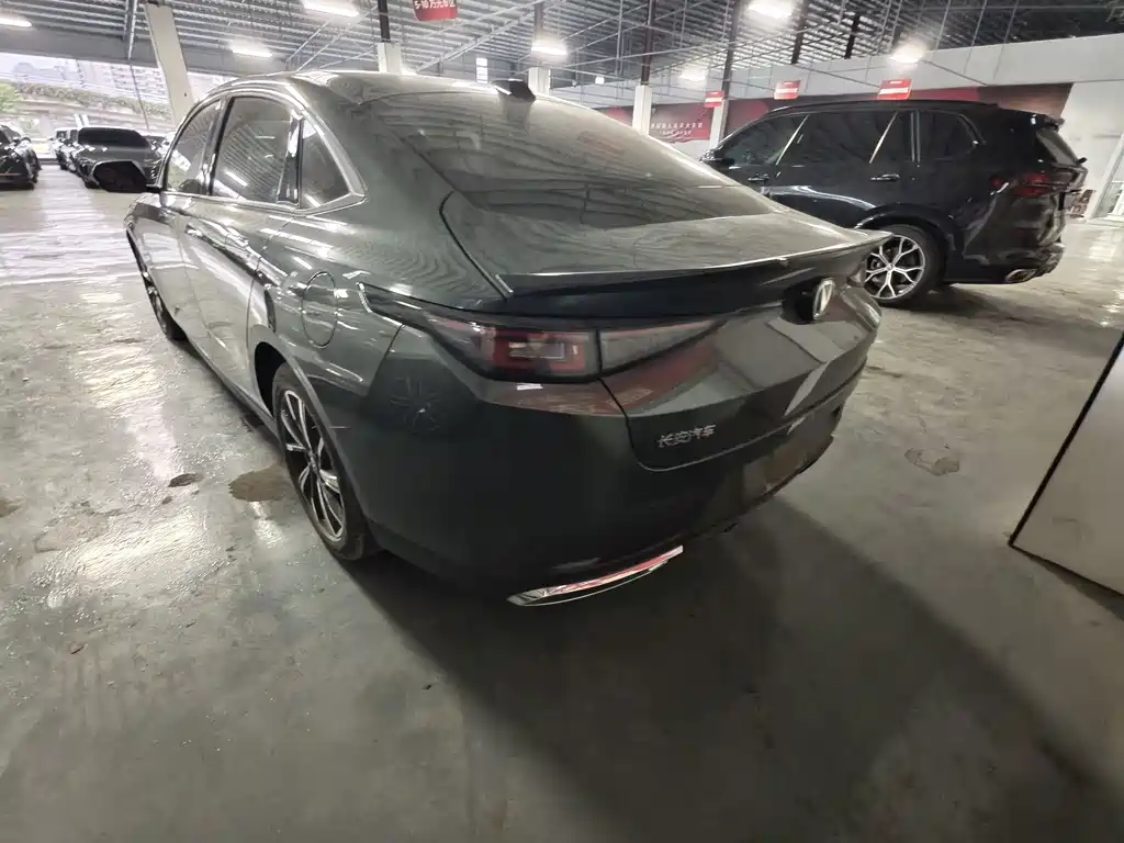 Changan Yida — миниатюра 9