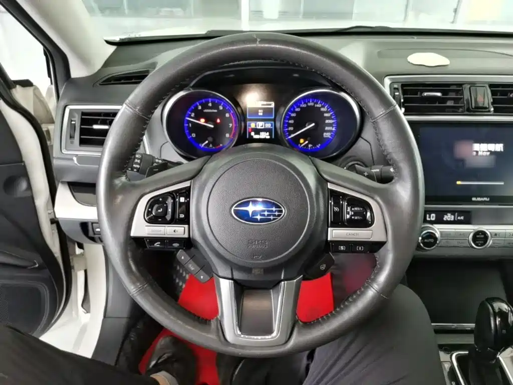 Subaru Legacy — миниатюра 11