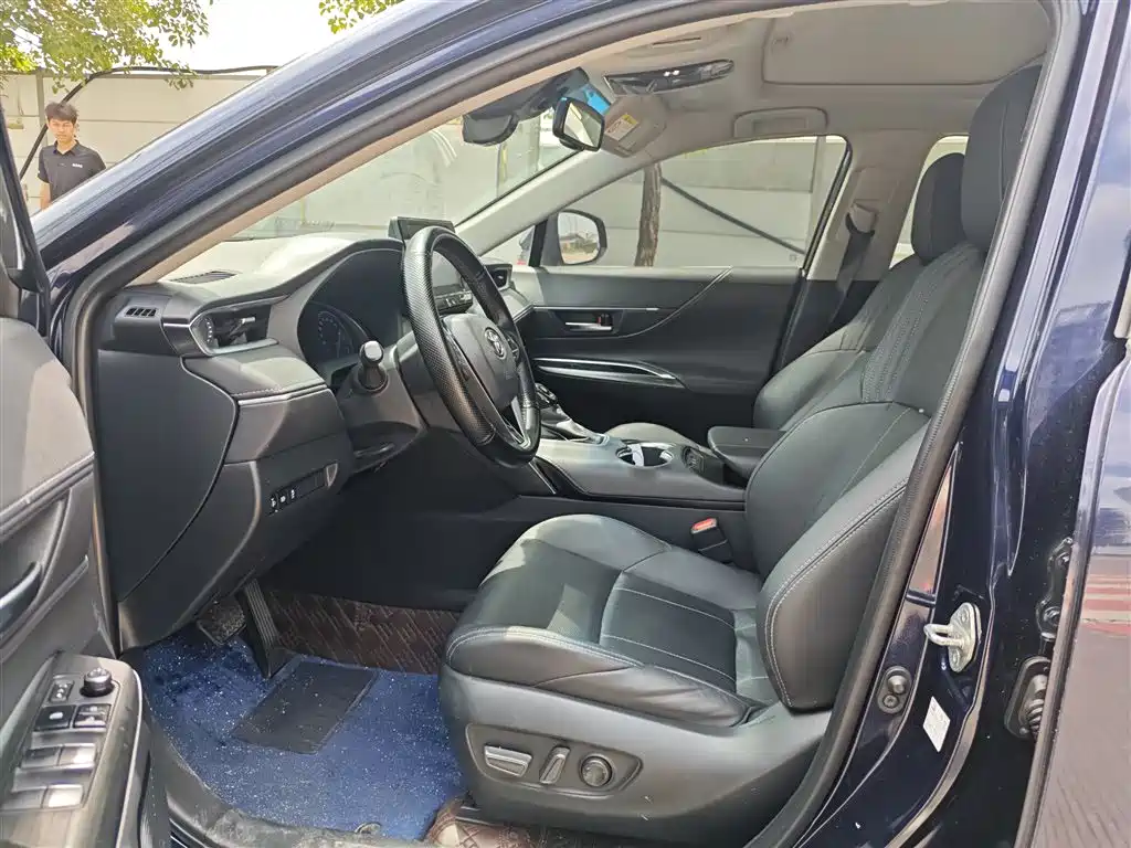 Toyota Harrier — миниатюра 4