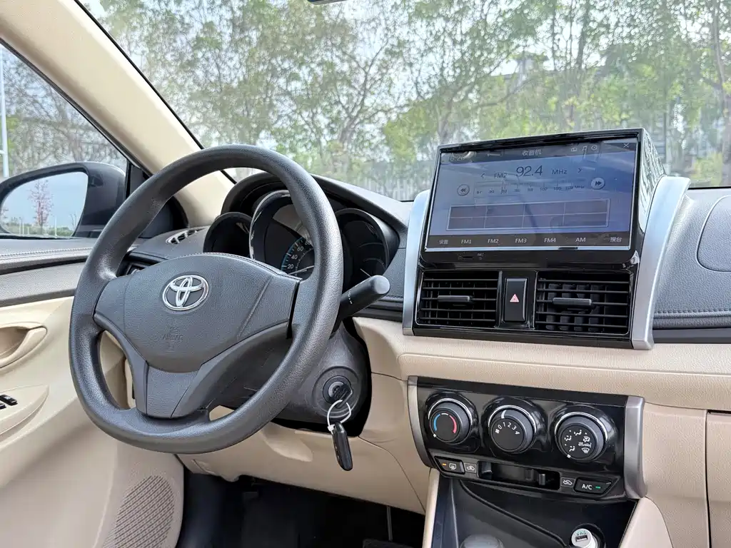 TOYOTA VIOS