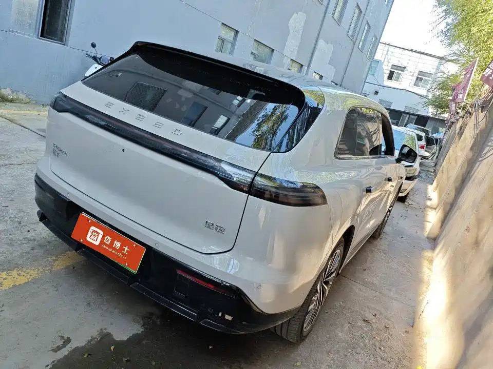 Exeed Xingjiyuan ET — миниатюра 3