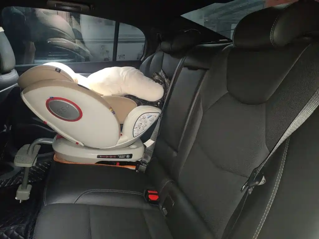 Cadillac CT5 — миниатюра 18