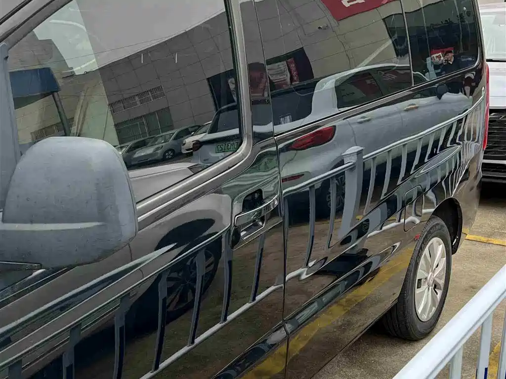 JIANGHUAI RUIFENG M3