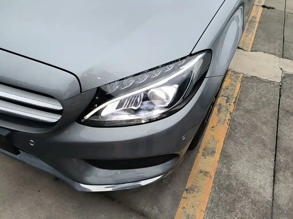 Mercedes-Benz C-Class — миниатюра 24