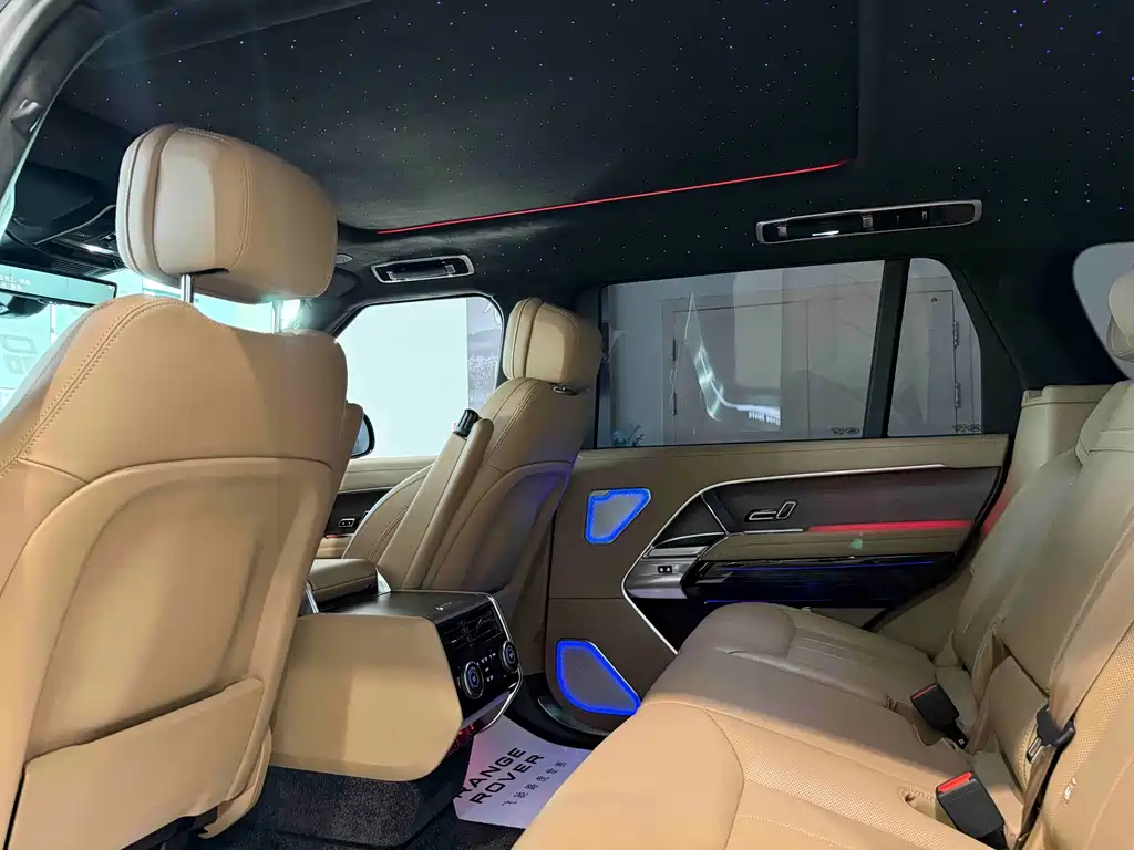 Land Rover Range Rover — миниатюра 17
