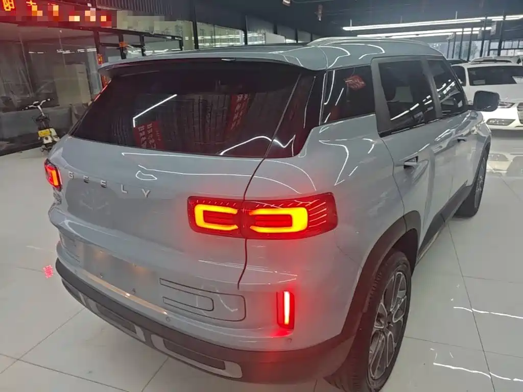 Geely Icon — миниатюра 7