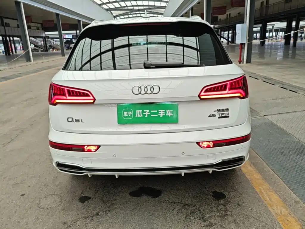 Audi Q5L — миниатюра 6