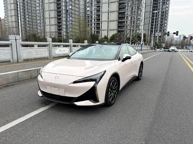 ARCFOX EXTREME FOX POLAR FOX ALPHA S5 2024