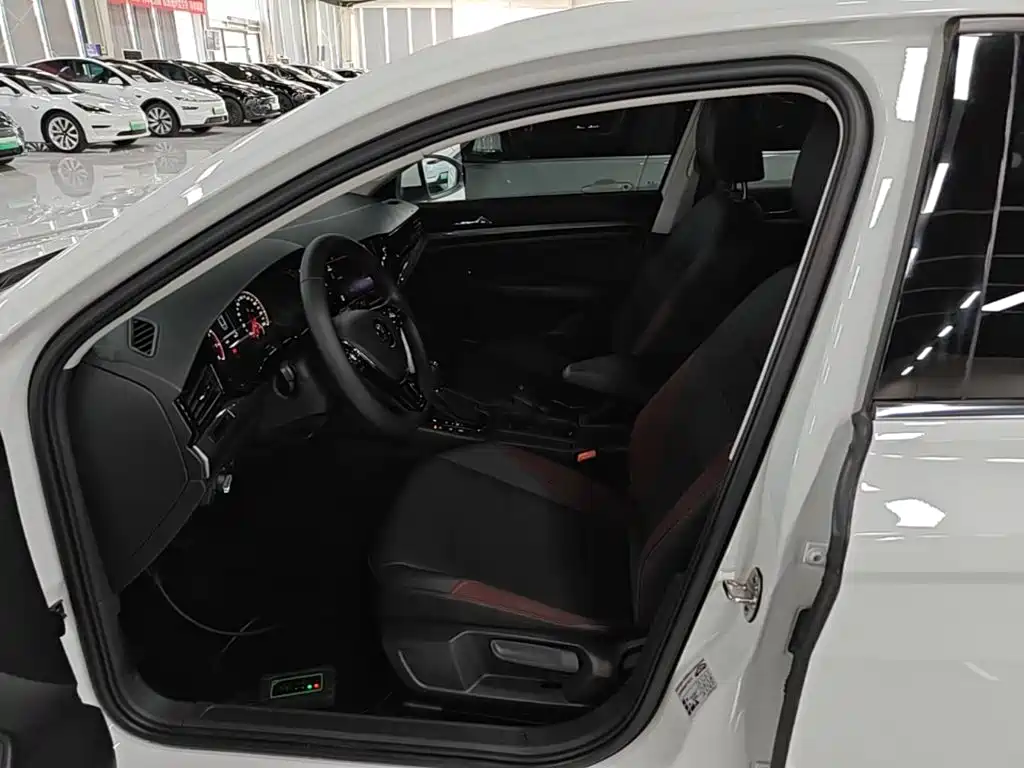 Volkswagen Bora — миниатюра 16