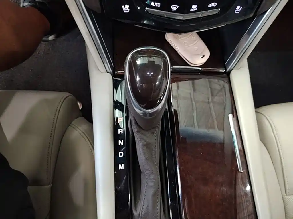 Cadillac XTS — миниатюра 14