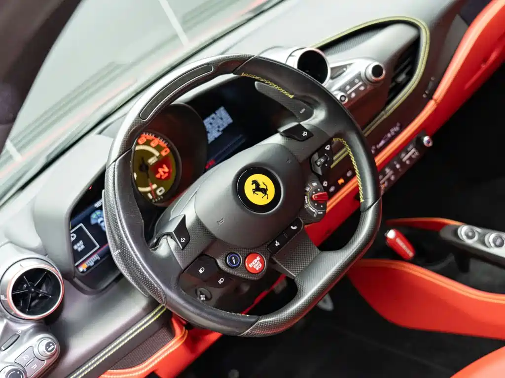 Ferrari F8 — миниатюра 12
