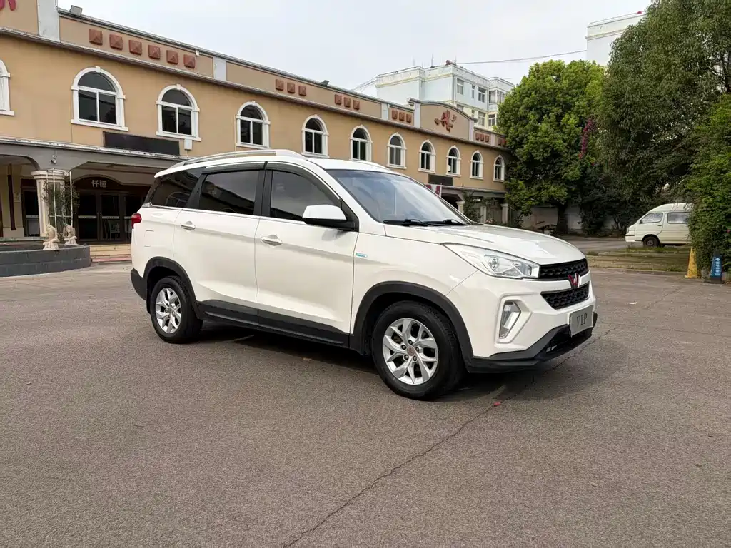 Wuling Hongguang S3 — миниатюра 2