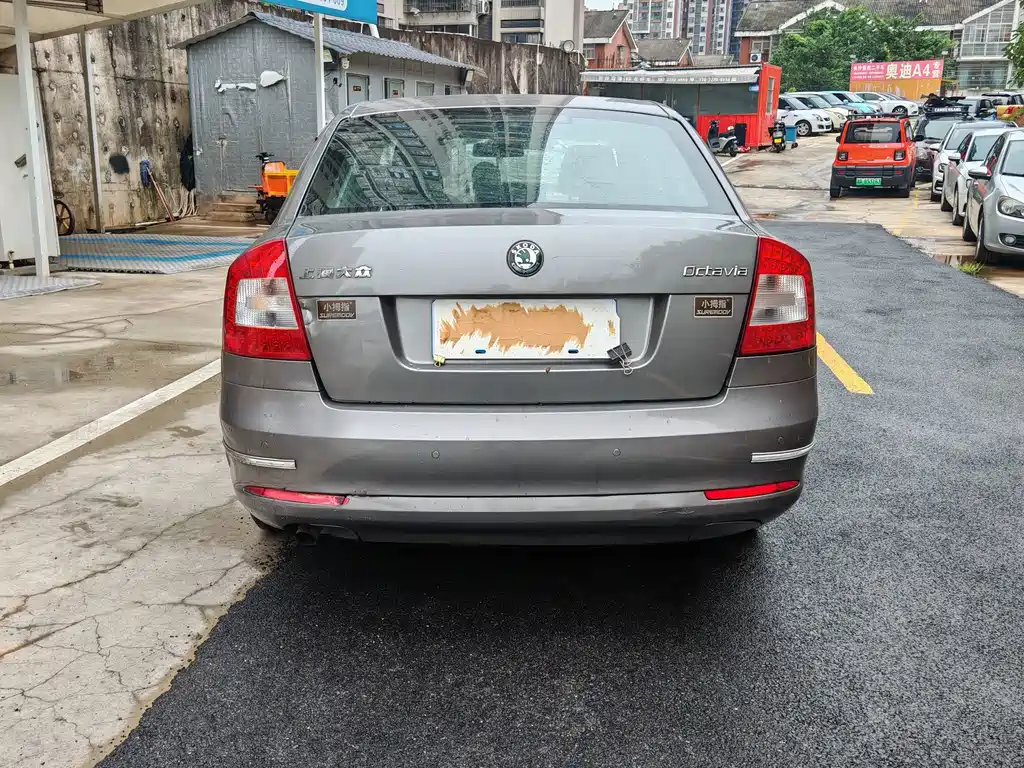 Skoda Octavia — миниатюра 9