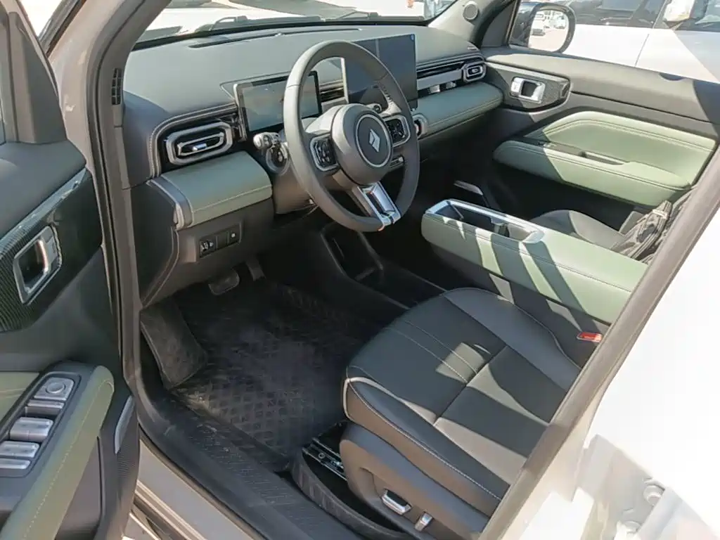 Baojun Yueye Plus — миниатюра 15