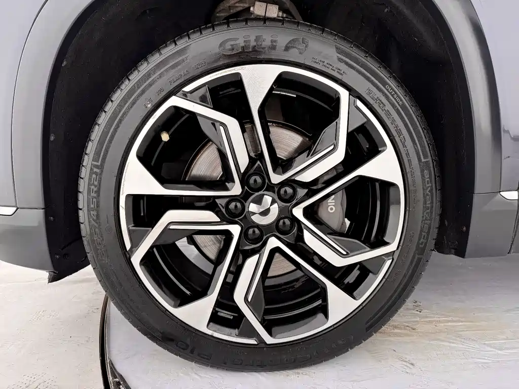 NIO ES8 — миниатюра 6